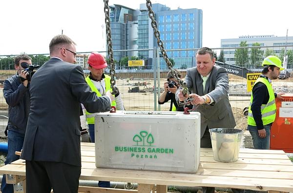 Wmurowanie kamienia węgielnego pod Business Garden Poznań