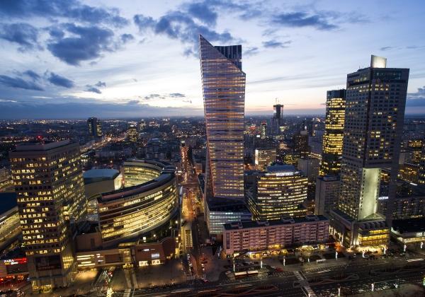 Rusza sprzedaż apartamentów w Złotej 44