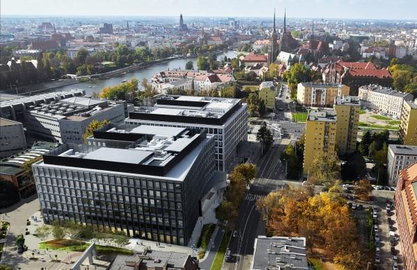 Rośnie wrocławski biurowiec Green2Day