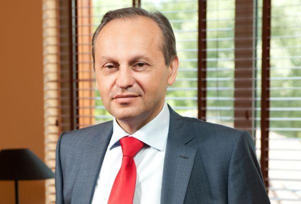 Atal: spadek sprzedaży, wzrost przekazań