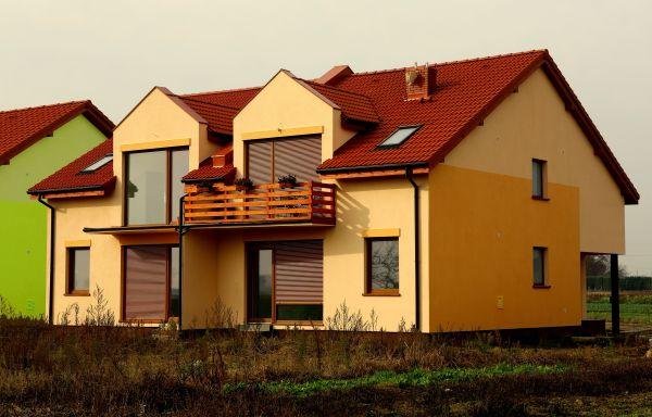 Pod Poznaniem rośnie Osiedle Tęczowe