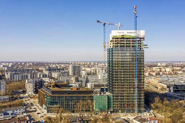 Forest wyrósł na 120 metrów (wideo)