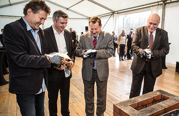 Kamień węgielny pod pierwszy biurowiec Skanska w Krakowie