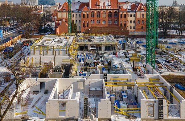 Gotowe fundamenty pod poznańską inwestycję Bookowska 18