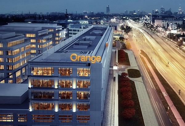 Zakończono budowę Miasteczka Orange w Warszawie