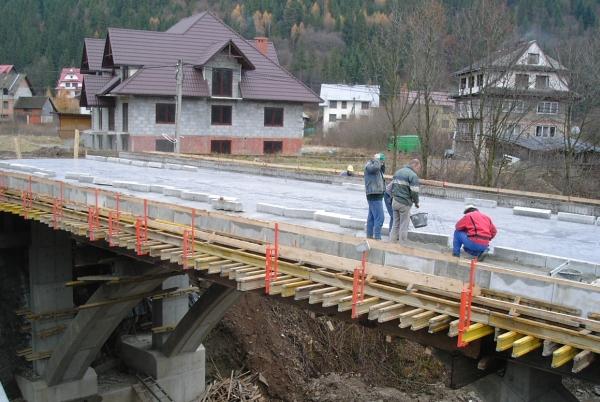 Nowoczesne materiały hydroizolacyjne w budownictwie komunikacyjnym