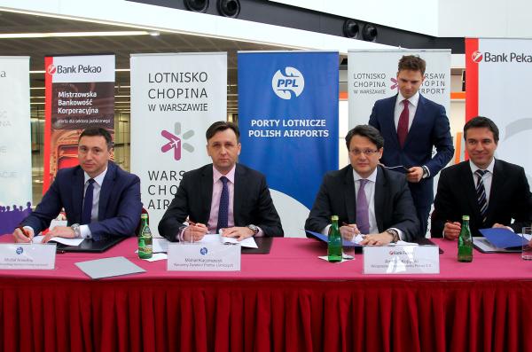 Lotnisko Chopina zyska 600 mln zł na rozbudowę