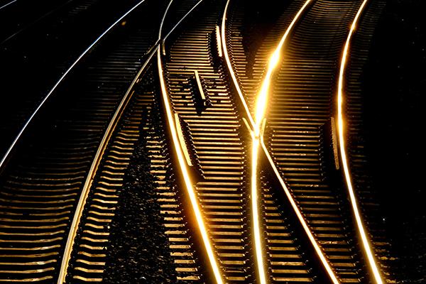 Będzie nowa linia kolejowa między Warszawą i Łodzią