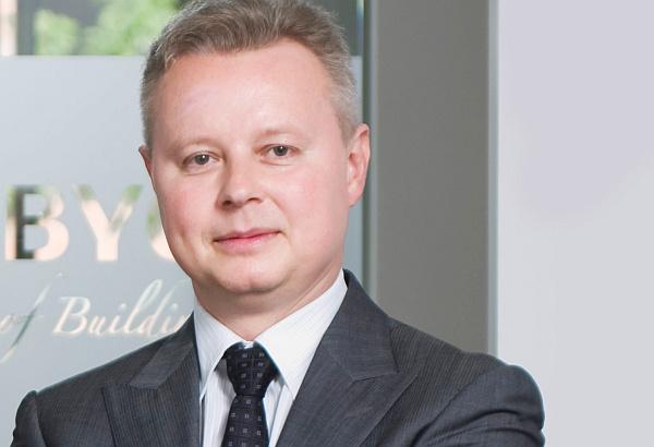 Robyg zwiększa skalę i wchodzi do nowego miasta