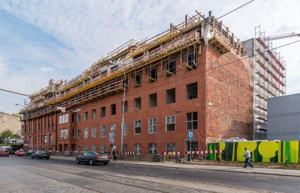 Budynek wrocławskiego szpitala po liftingu