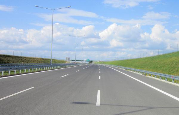 Starbag wykonał 5,8-kilometrowy odcinek S8 od Opaczy do węzła Warszawa Janki