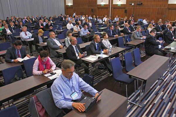 Apogeum kryzysu za nami - konferencja Forum Rynku Nieruchomości 2013