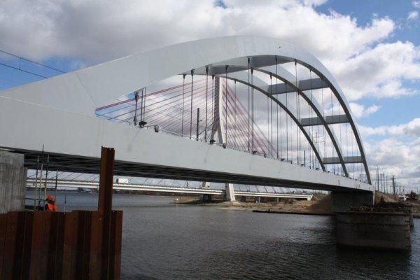 Most gotowy, wiadukty w budowie