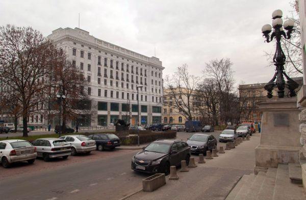 Ponad 200 chętnych do stworzenia koncepcji Placu Małachowskiego w Warszawie