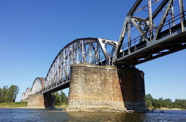 Pierwsze prace przy kolejowym projekcie wartym 2 mld zł