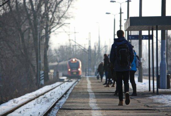 Modernizacja linii obwodowej w Warszawie ma wykonawców