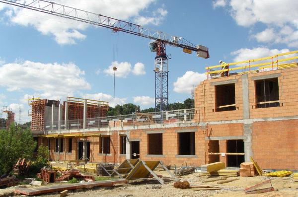 Budowa szpitala w Drewnicy wchodzi w decydującą fazę