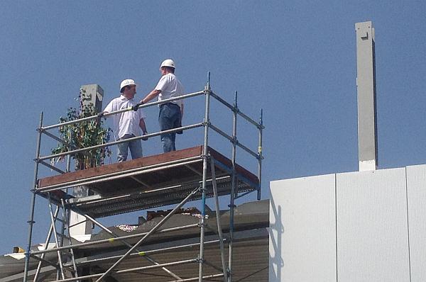 W Galerii Karuzela zawisła wiecha