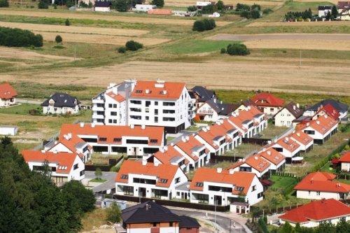 „Miejska sypialnia” na śląskim gruncie