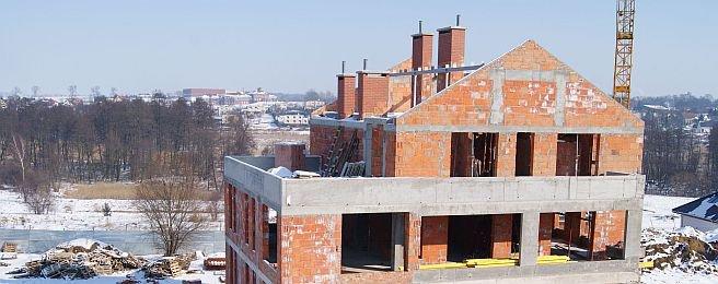 Wiosna na budowie. Po zimowym przestoju ruszają inwestycje