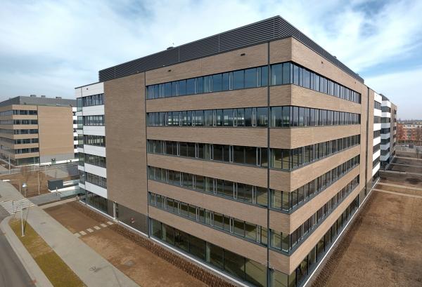 Business Garden Poznań: powstały cztery z dziewięciu budynków