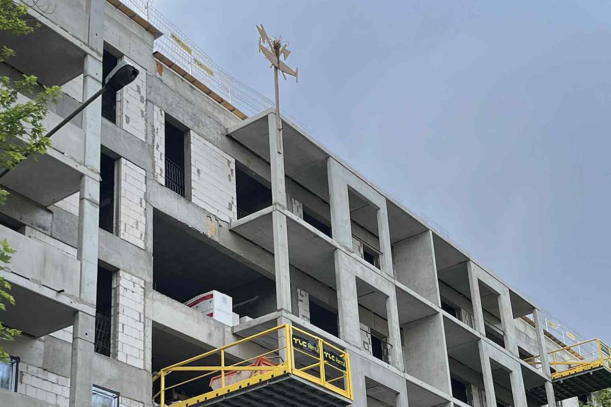 Now w Łodzi. Inwestycja Okam z wiechą