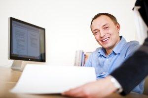 Biura na sprzedaż (o strategii sprzedaży mniejszych powierzchni biurowych mówi Piotr Płóciennik z Monday Development)