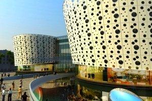 Korona jak spod ręki koronczarki